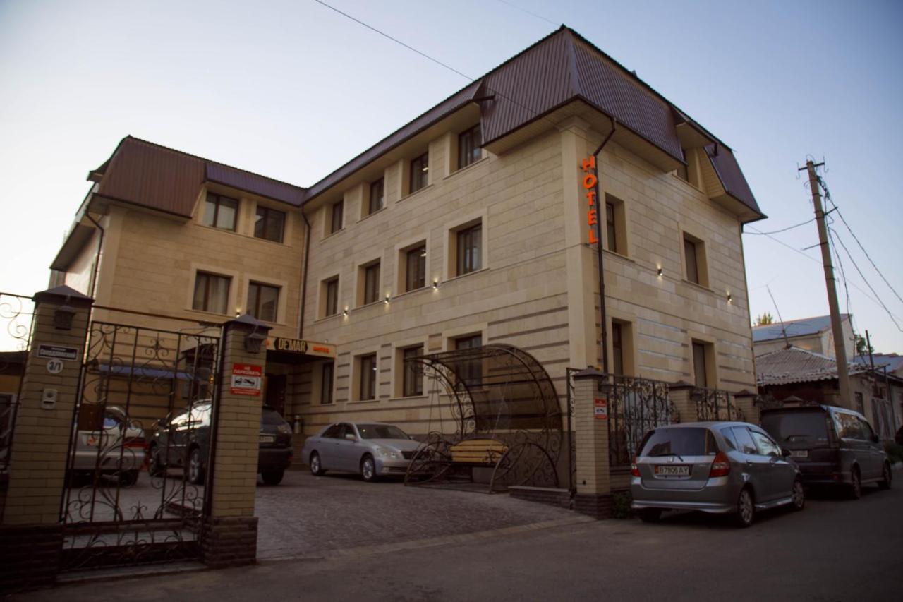 De'Mar Hotel Bişkek Dış mekan fotoğraf
