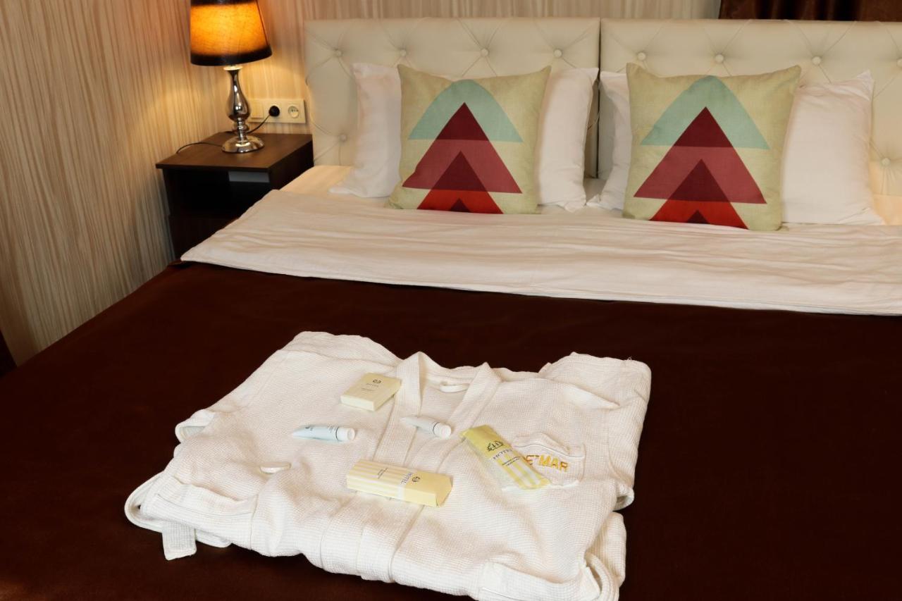 De'Mar Hotel Bişkek Dış mekan fotoğraf