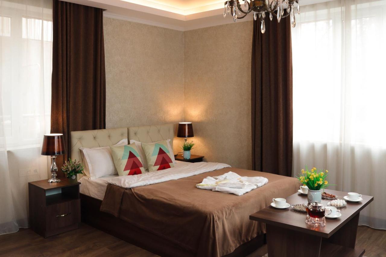 De'Mar Hotel Bişkek Dış mekan fotoğraf