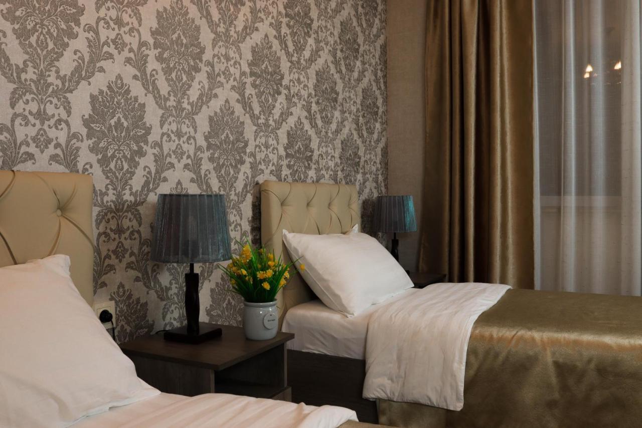 De'Mar Hotel Bişkek Dış mekan fotoğraf