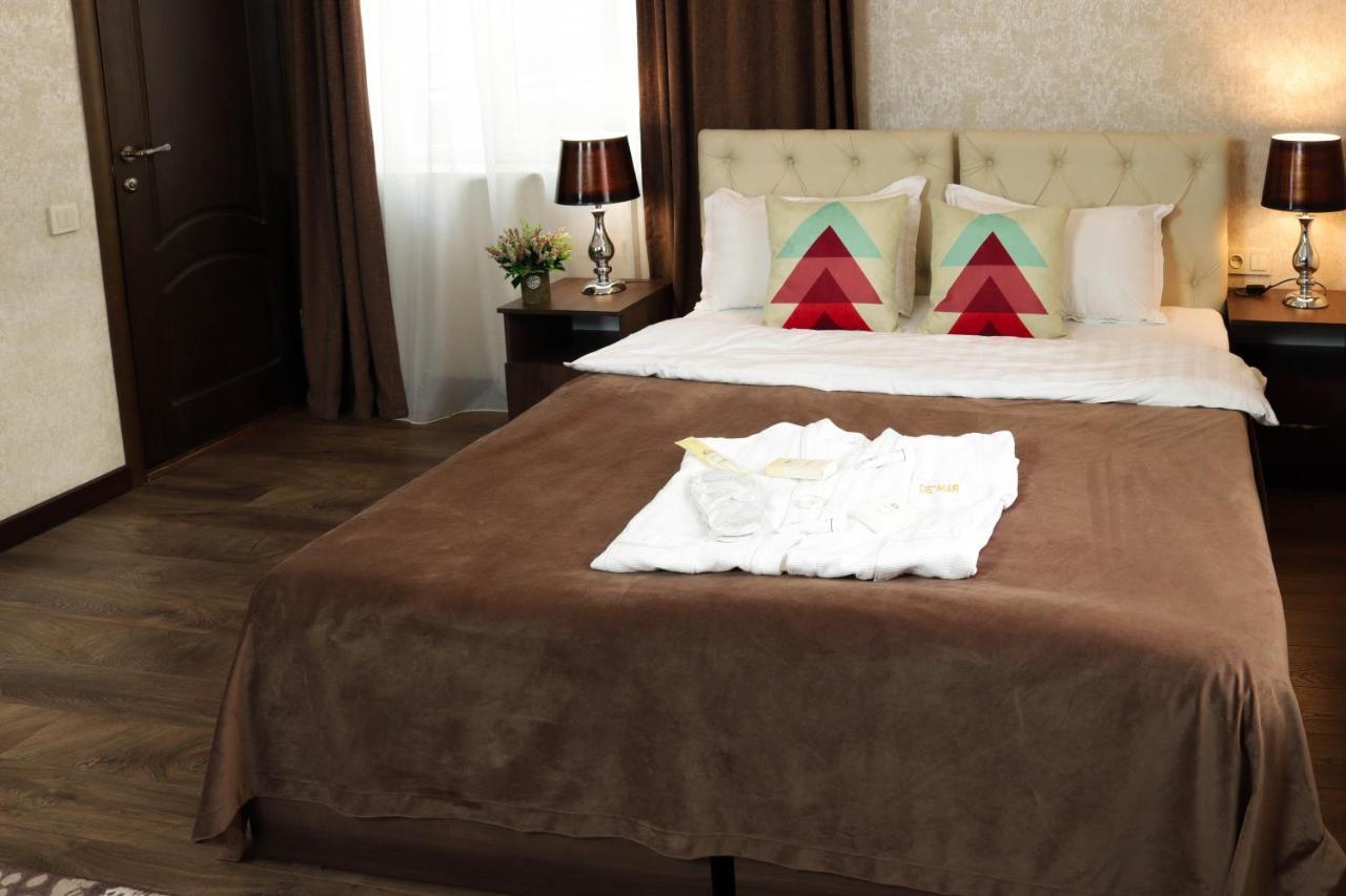De'Mar Hotel Bişkek Dış mekan fotoğraf
