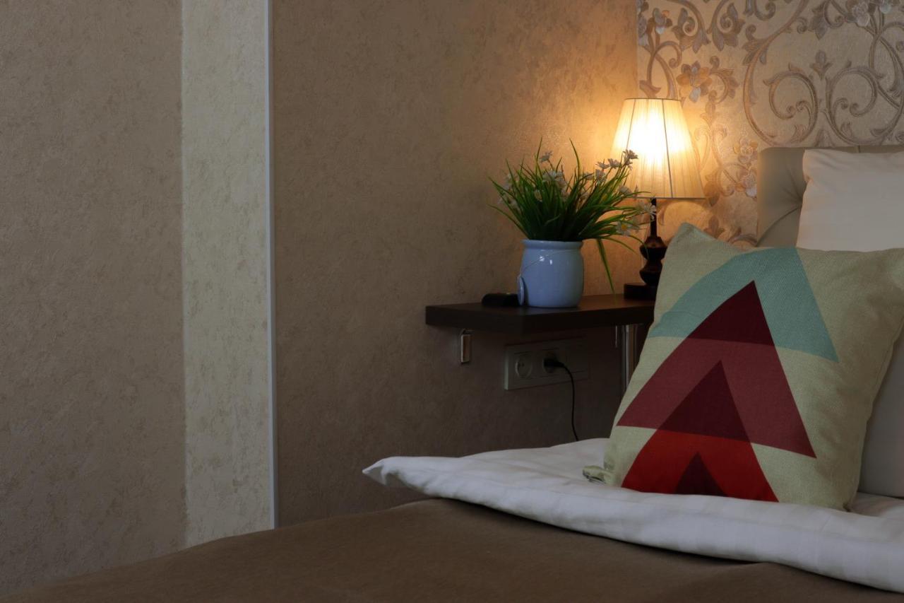 De'Mar Hotel Bişkek Dış mekan fotoğraf