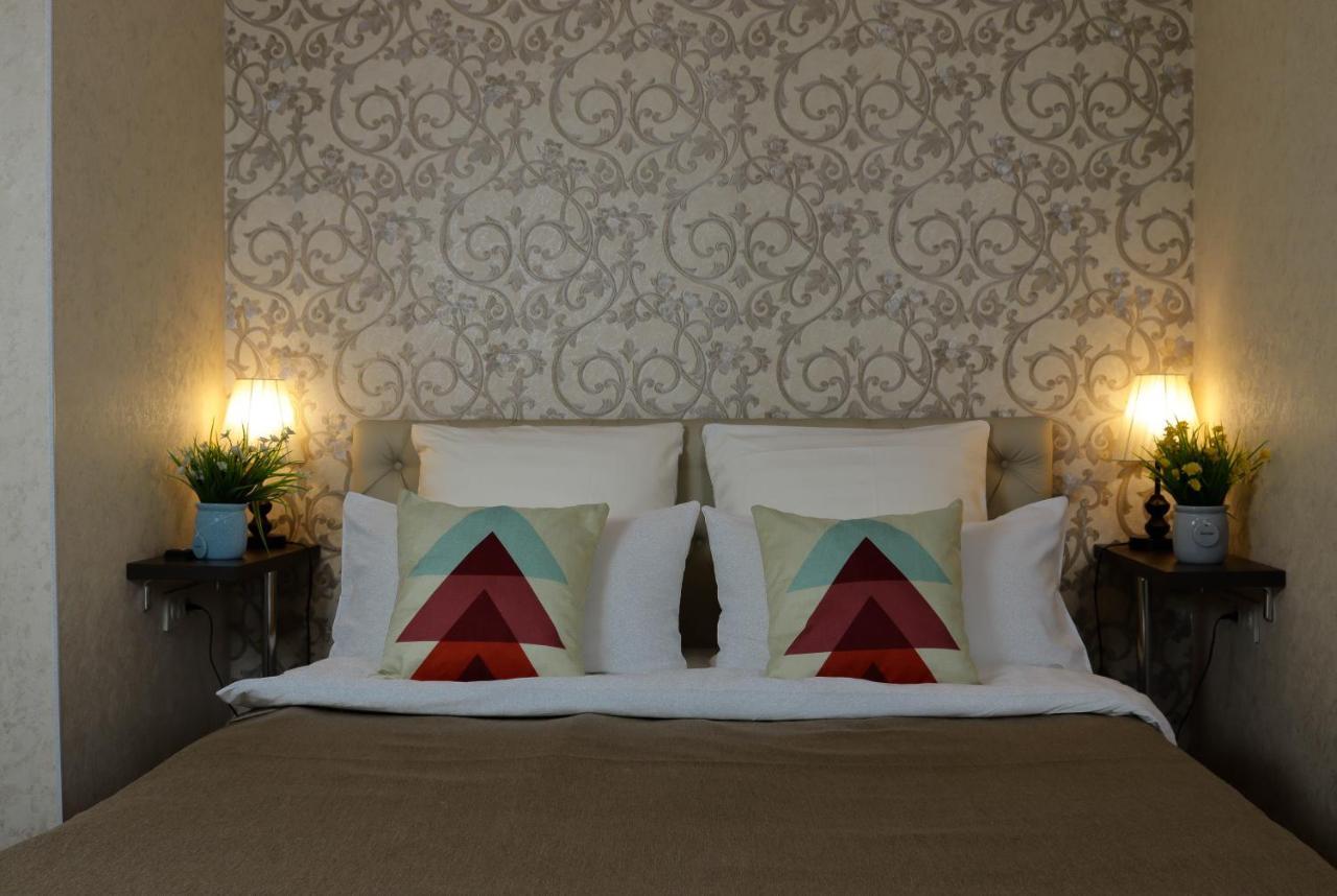 De'Mar Hotel Bişkek Dış mekan fotoğraf