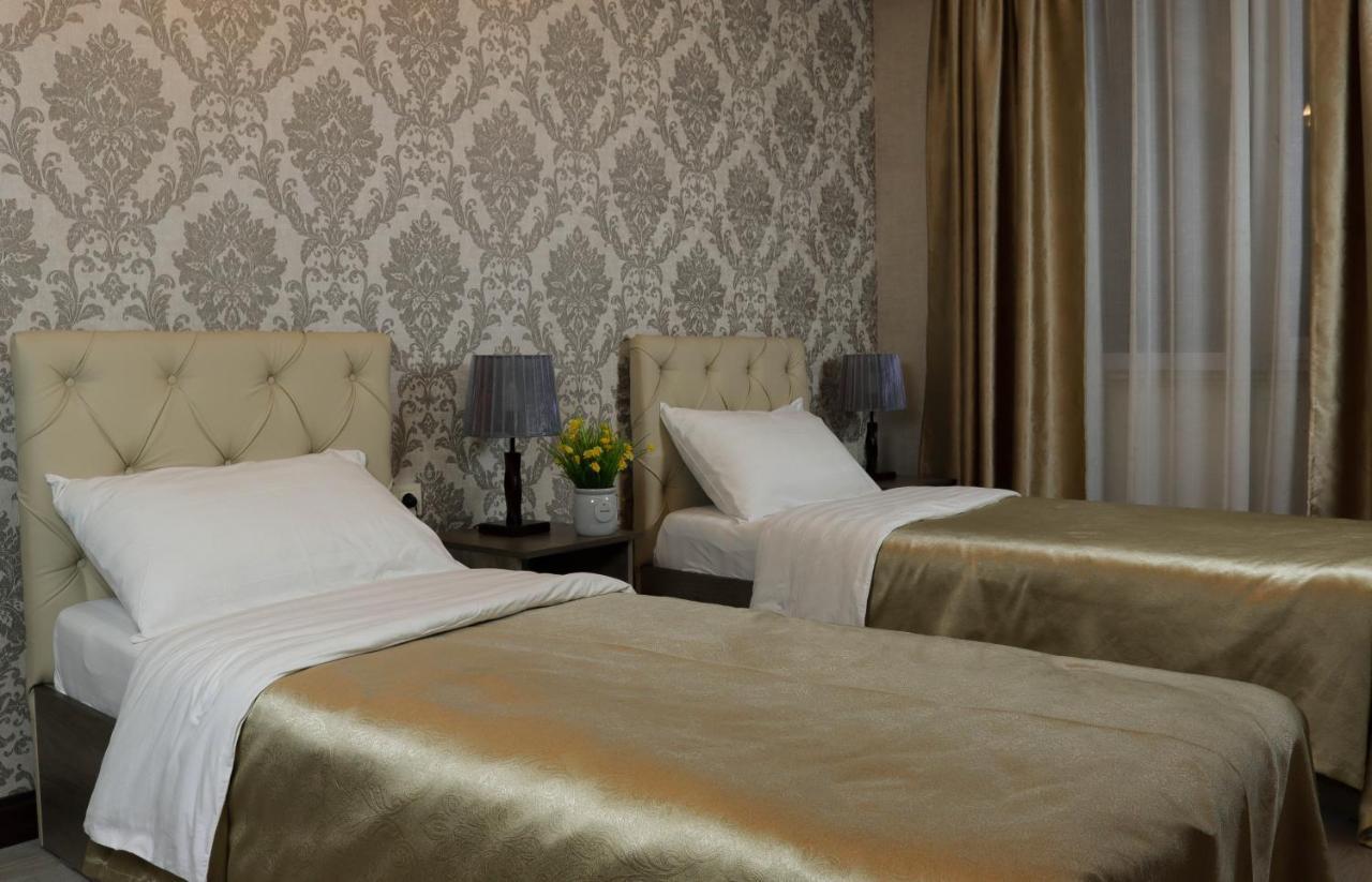 De'Mar Hotel Bişkek Dış mekan fotoğraf